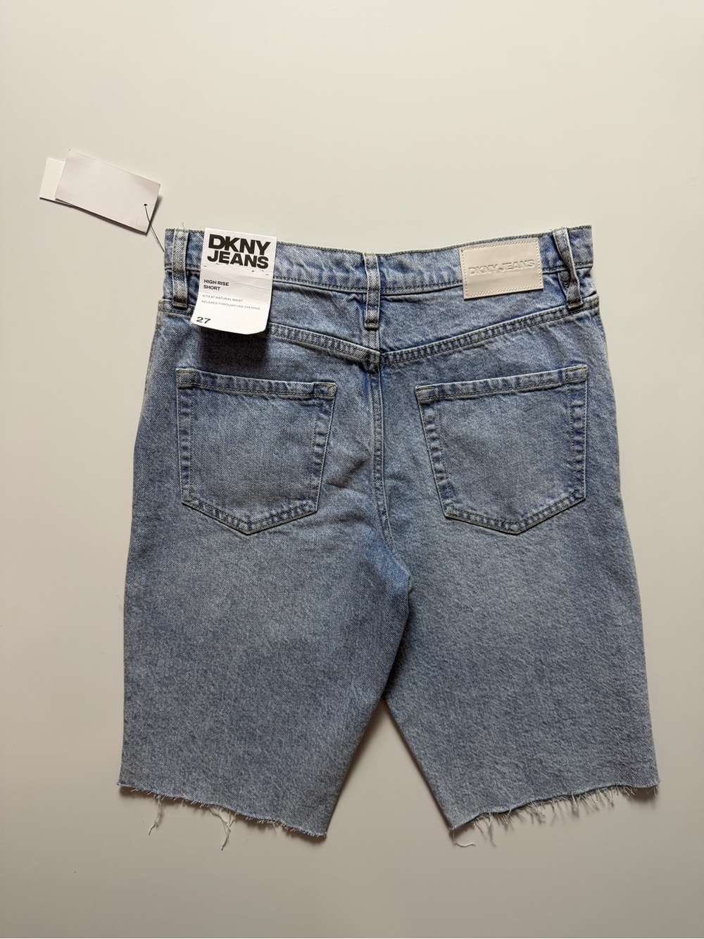 NWT DKNY Jeans High Rise Denim Shorts, Light Wash, Size 27
